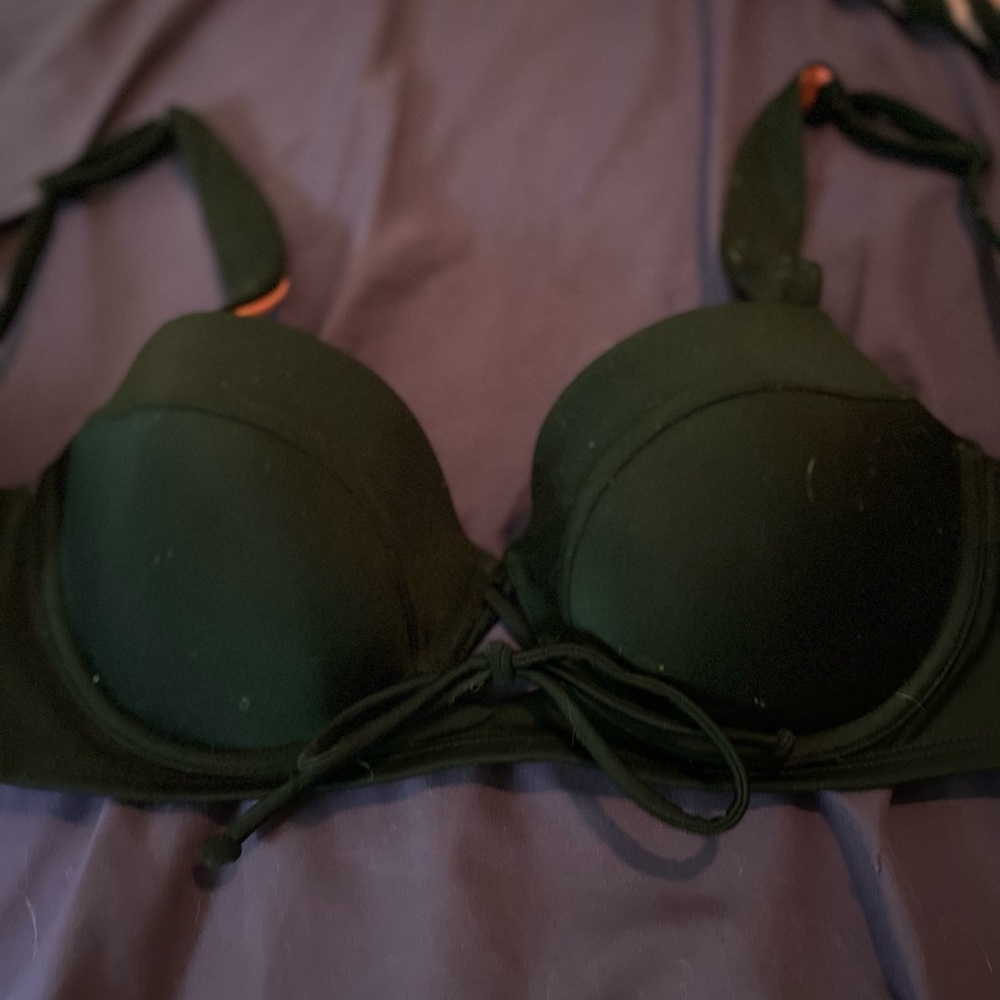 EUC Victoria’s Secret Pink Black Swim Top S-DD